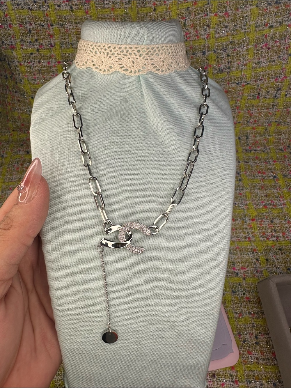 A great Silver Chain Link Necklace with Pavé Accent - Women Jewelry